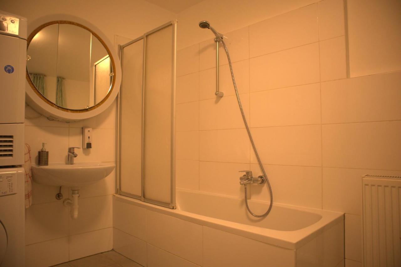 Ferienwohnung Brilliant Souterrain Apt. - Prater Amuesement Park Wien Exterior foto